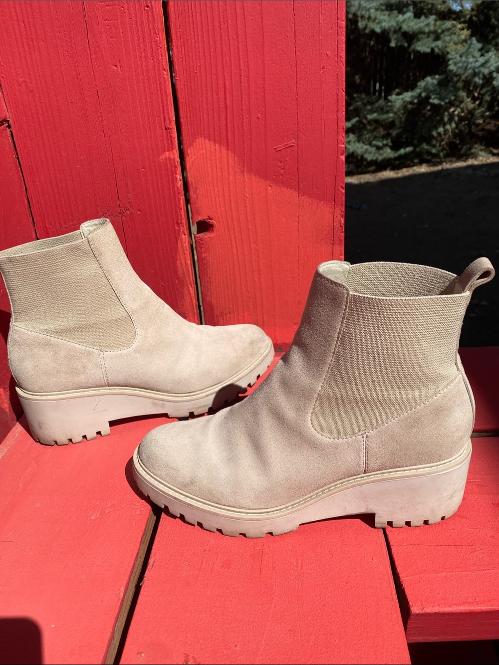 Dolce Vita Taupe Suede Chelsea Lug Ankle Boots - Picture 6 of 7
